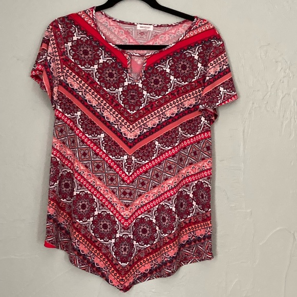 Westport-Large Petite Blouse Red, Pink, White - Picture 2 of 7